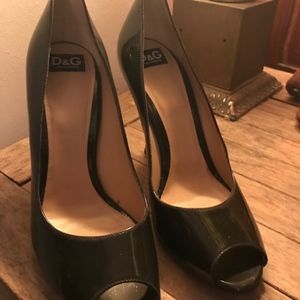 STUNNING DOLCE & GABBANA